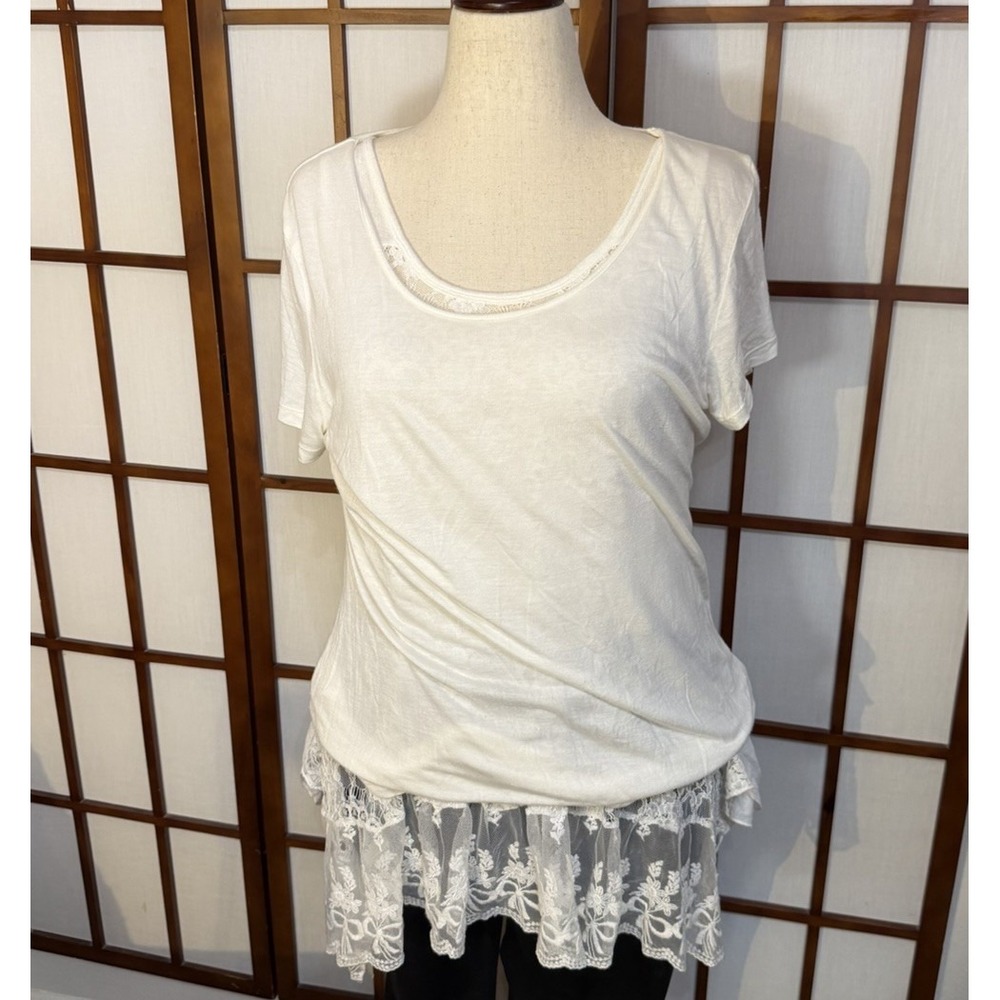 Fluer De Lis Lace Renissance Laganlook Layering Lace and Long White Shirt Large